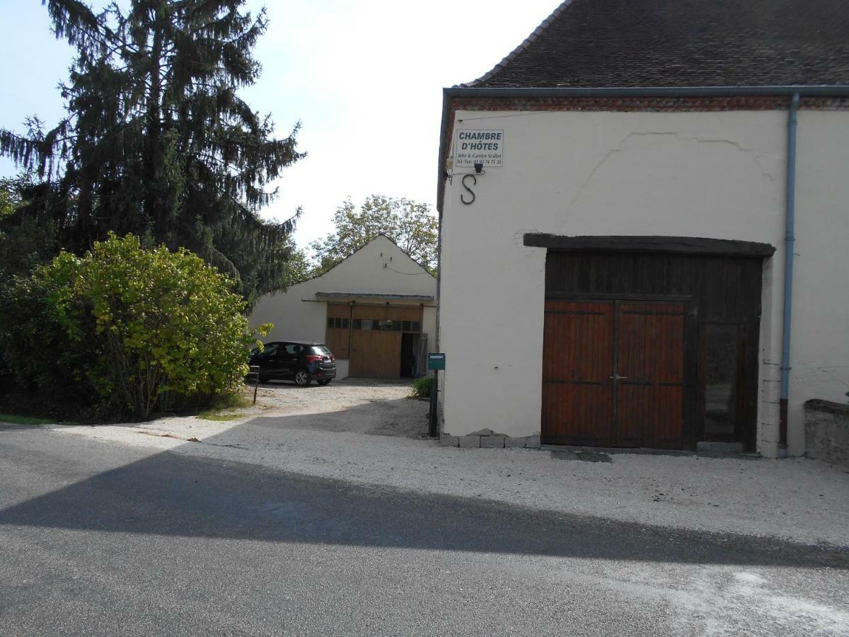 Chez Scallan B&B Sens sur Seille Buitenkant foto