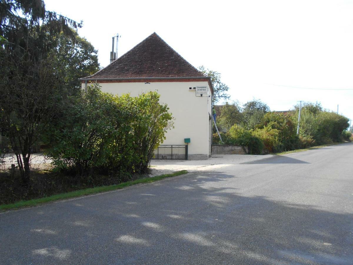 Chez Scallan B&B Sens sur Seille Buitenkant foto